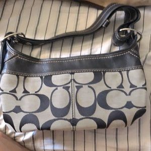 Black Coach Hobo